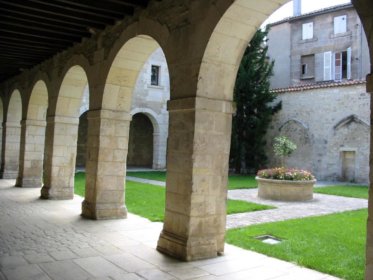 Ibis Budget Cognac Chateaubernard Luaran gambar